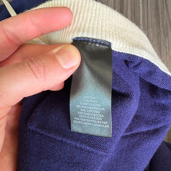 WAYF XS NWOT NAVY AND WHITE KNIT WIDE LEG PANTS - Picture 8 of 12